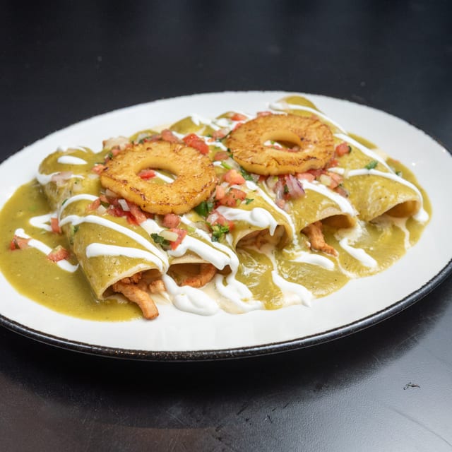 Enchiladas Suizas.